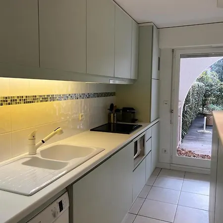 A Avec Balcon Et Parking - Fr-1-239-1015